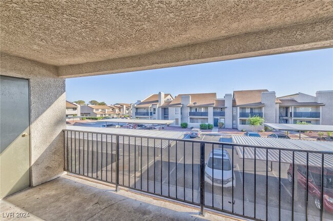 Building Photo - 2981 Country Manor Ln