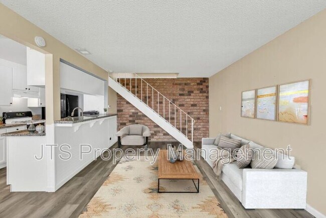 Building Photo - 6436 Bremen Dr