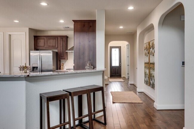 Building Photo - 10825 Ballard Path