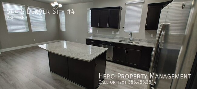 Building Photo - Incredible Downtown Salt Lake City Condo!