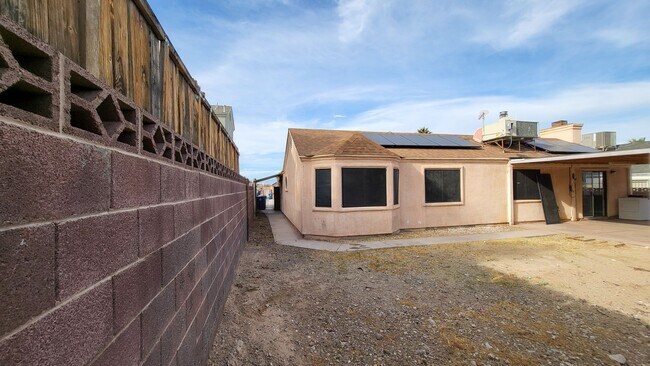 Building Photo - SIERRA SUNRISE - Whiton St.