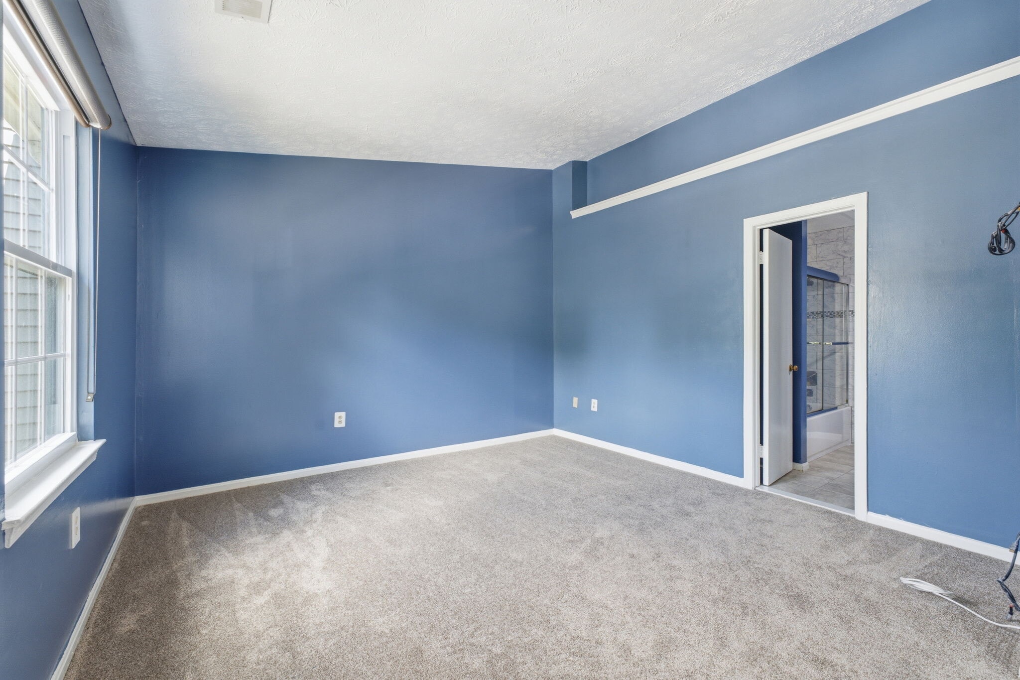 Building Photo - 10703 Campus Way S