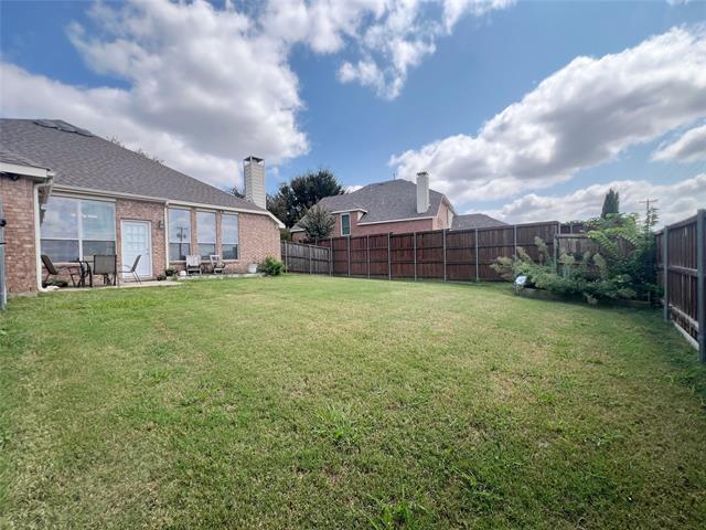 Building Photo - 10361 Balsam Dr