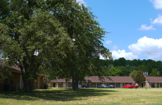 Building Photo - Country Place Apartments