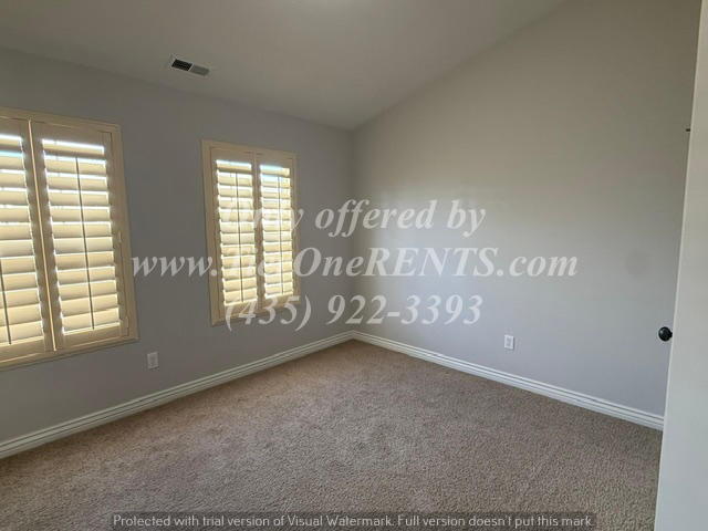 Building Photo - NO DEPOSIT option available for qualified renters!