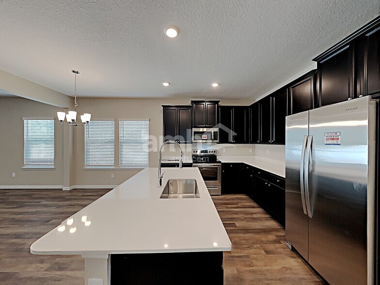 Building Photo - 119 Stone Arbor Ln