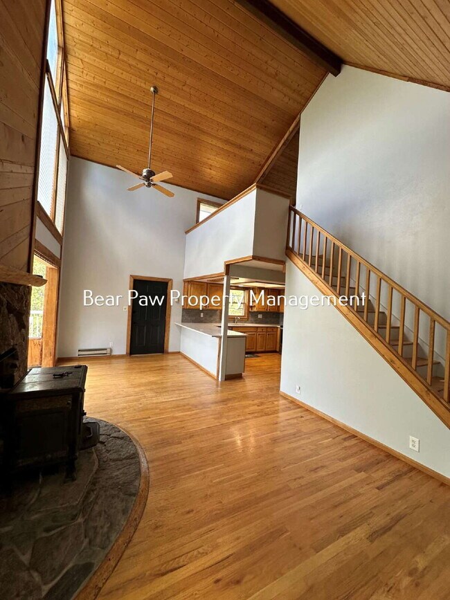 Building Photo - Great Mountain Home on Conifer Mountain!!