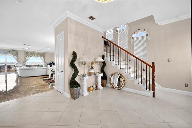 Building Photo - 5218 Lake Terrace Ct