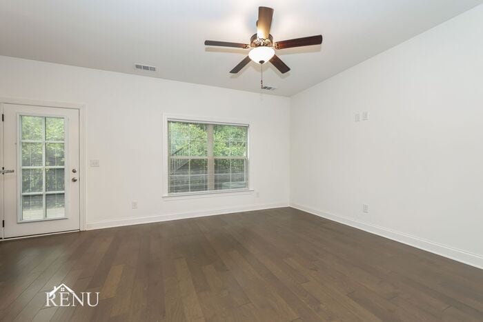 Building Photo - 3319 Old Hickory Blvd