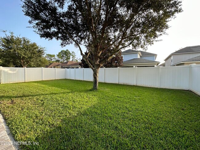 Building Photo - 12173 Hatherden Ct