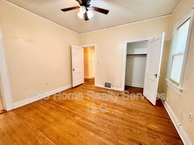 Building Photo - 1947 NW 20th St