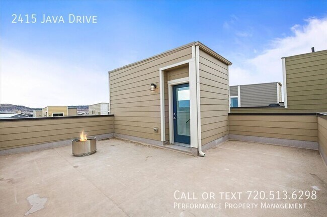 Building Photo - 2415 Java Dr