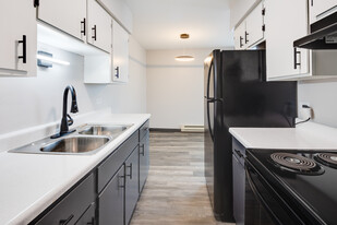Interior Photo - Orchard Estates