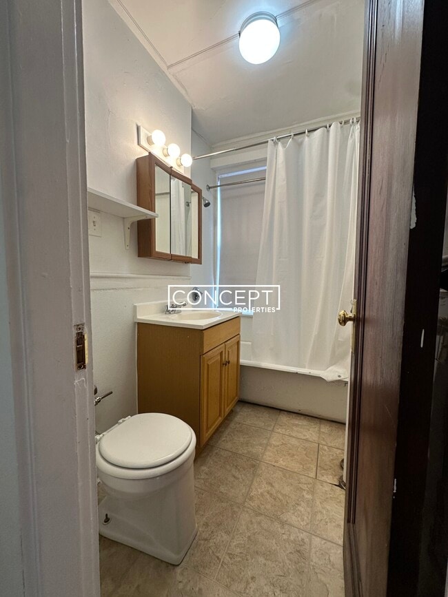 Building Photo - 1191 Boylston St