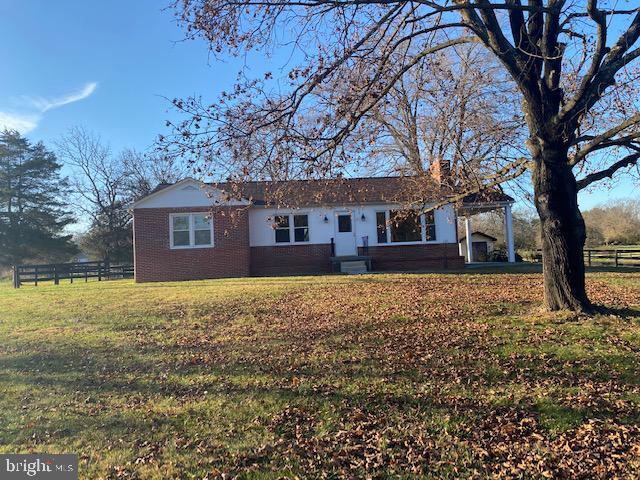 Building Photo - 17 Summerville Rd