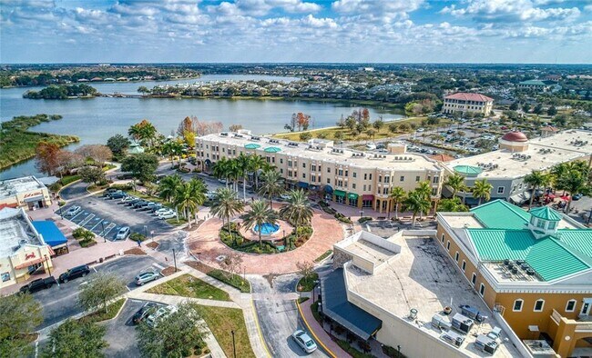 Building Photo - 8143 Miramar Way