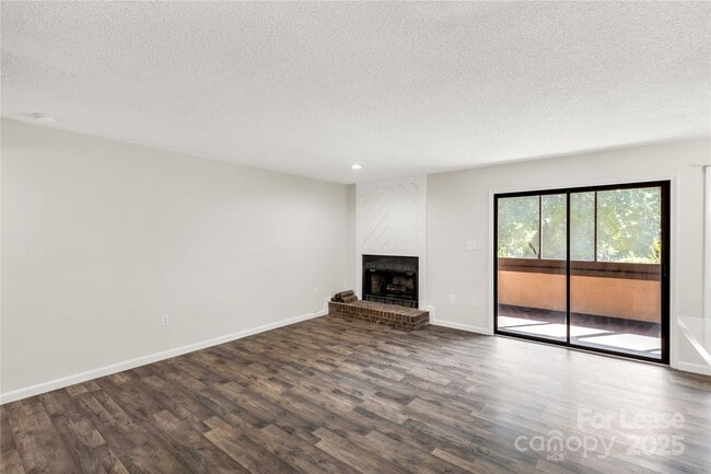 Building Photo - 7205 Winery Ln