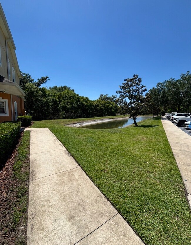 Building Photo - 4195 Winding Vine Dr