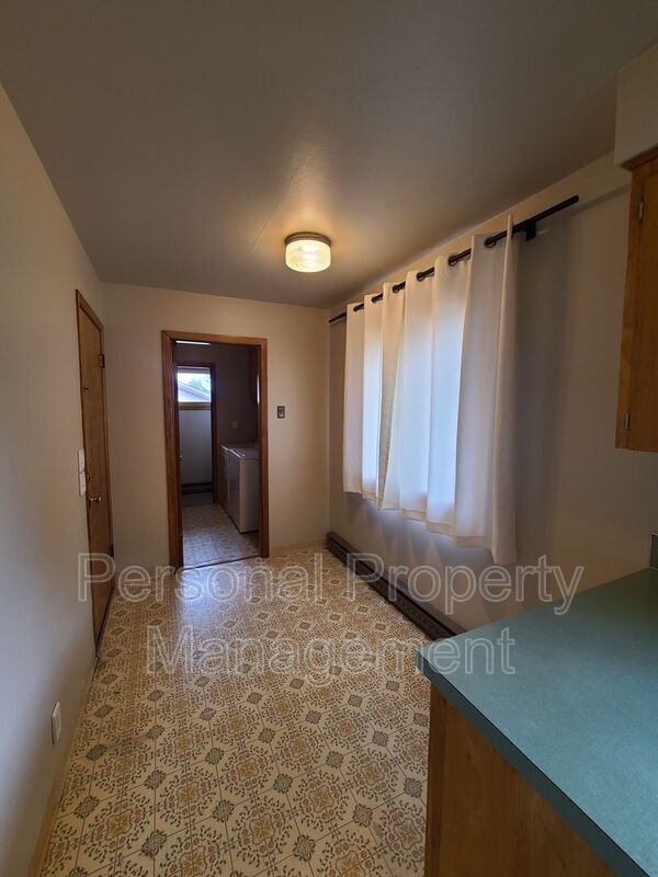 Building Photo - 4705 NW Harney St