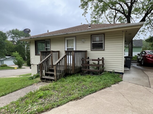 Primary Photo - 2296 Woodworth St