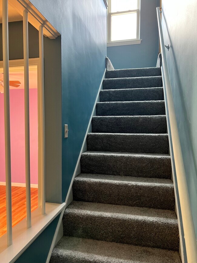 Stairs - 23501 Geneva St