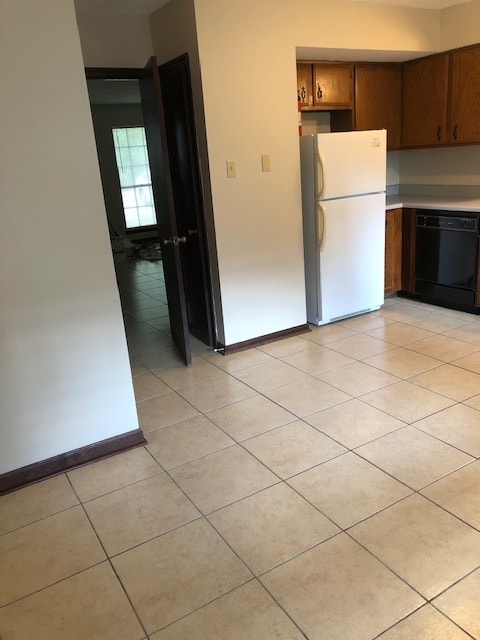 Building Photo - 1242 Park Dr