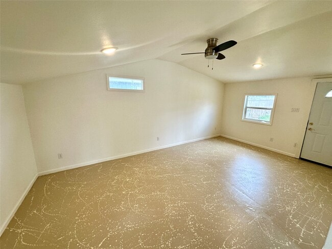 Building Photo - 4109 Edison St