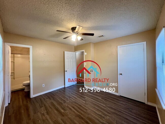 Building Photo - 110 Whitetail Dr