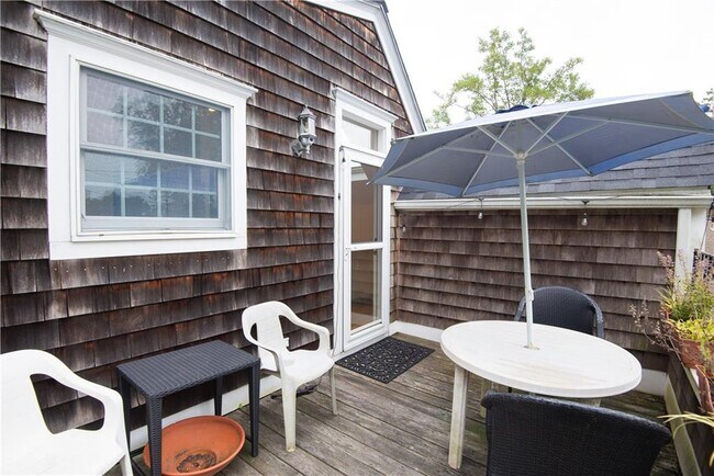 Building Photo - 2 Red Cross Terrace