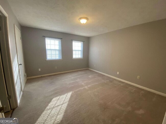 Building Photo - 110 Chalfont Dr