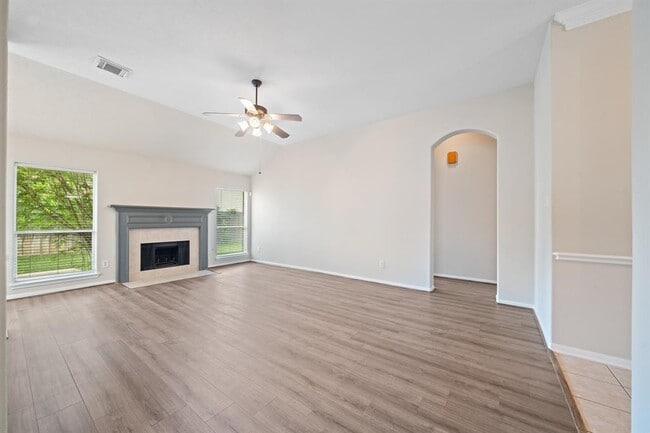 Building Photo - 21002 Normandy Forest Dr