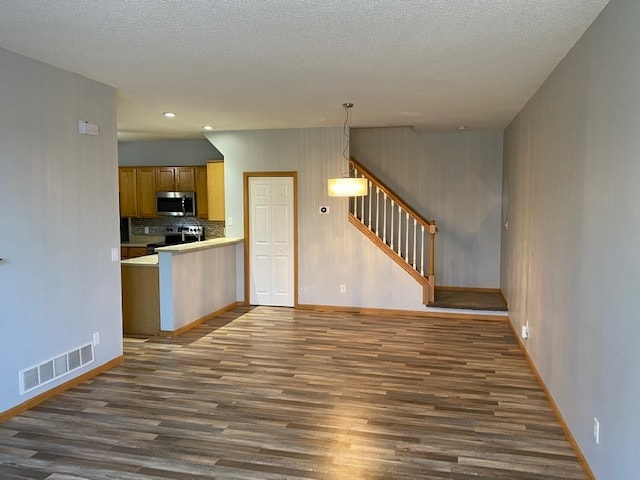 Building Photo - 7751 Ladyslipper Ln