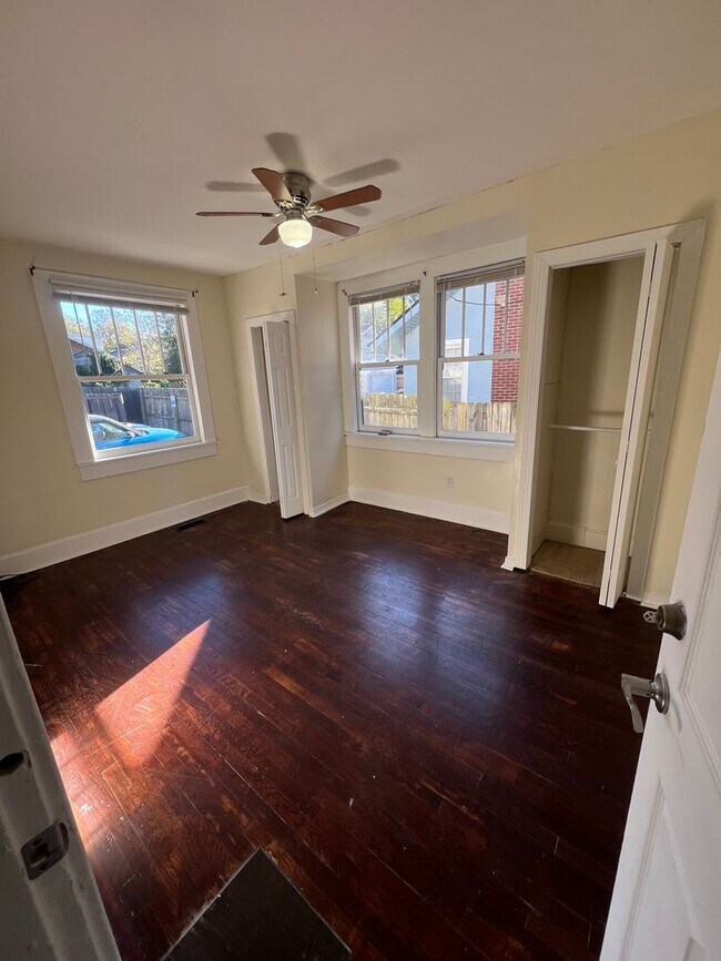 Building Photo - 425 Gibson Ave