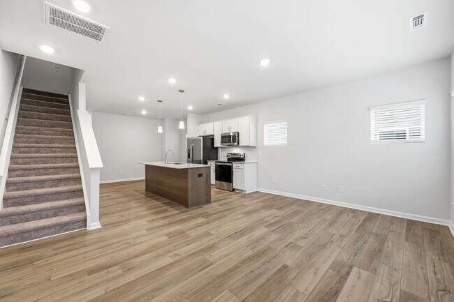Building Photo - Silver Fir Ln - Garner