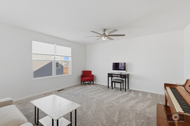 Building Photo - 12629 S Potomac Dr