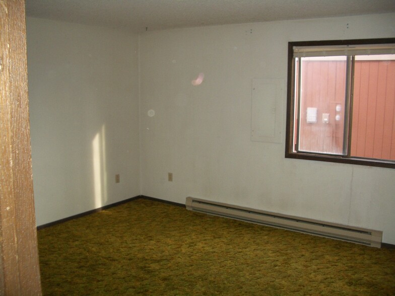 Building Photo - 4532 S Donald Ct