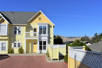 Building Photo - 538 Margie Pl