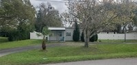 Building Photo - 3822 Lake Padgett Dr
