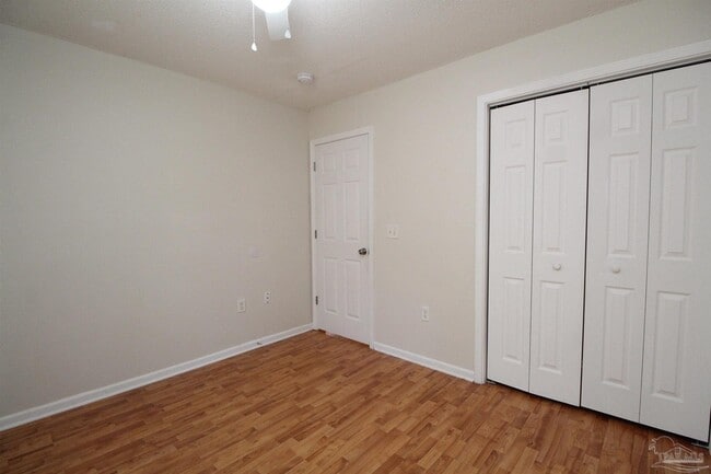 Building Photo - 7163 Pine Blossom Rd