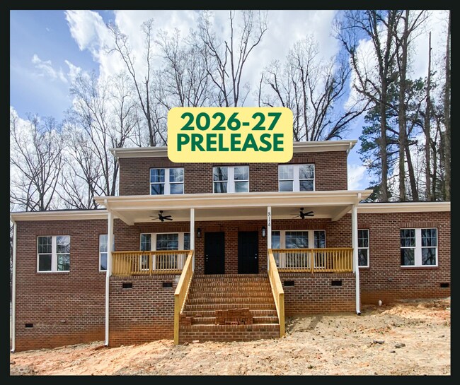 Primary Photo - 814 Old Pittsboro Rd