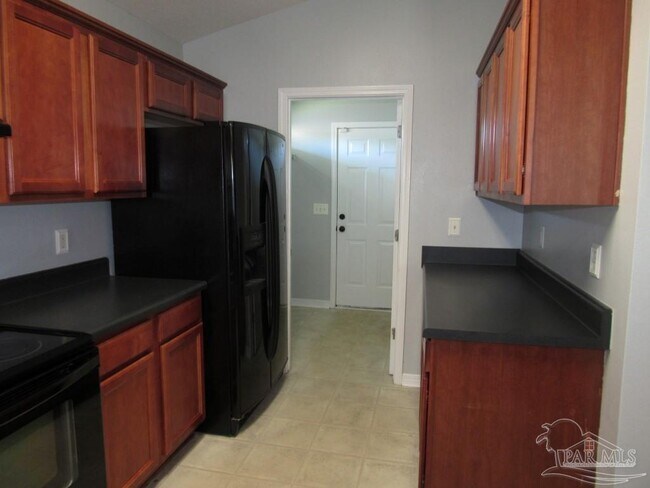 Building Photo - 2310 Tall Oak Dr