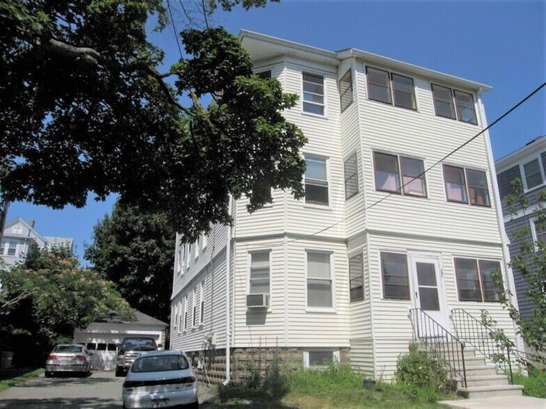 Building Photo - 50 Oxford Ave