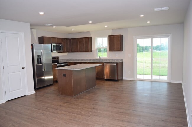 Building Photo - Modern 3-Bedroom Townhome in Desirable Bear Park