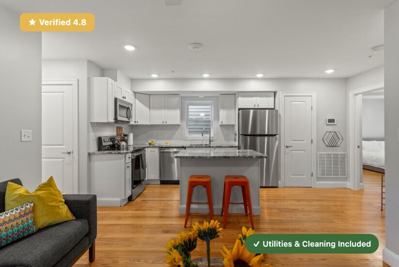 Building Photo - Furnished Bedroom with Private Bath in Cha...