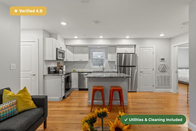 Building Photo - Furnished Bedroom with Private Bath in Charlestown
