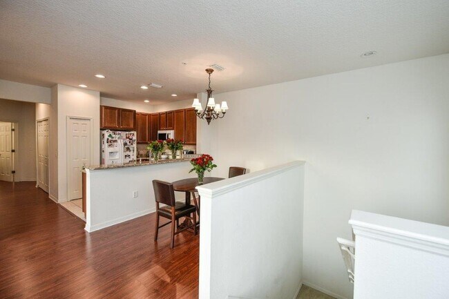 Building Photo - 4211 Via Piedra Cir