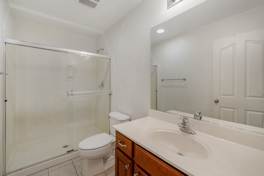 Building Photo - 4276 Steccato Dr
