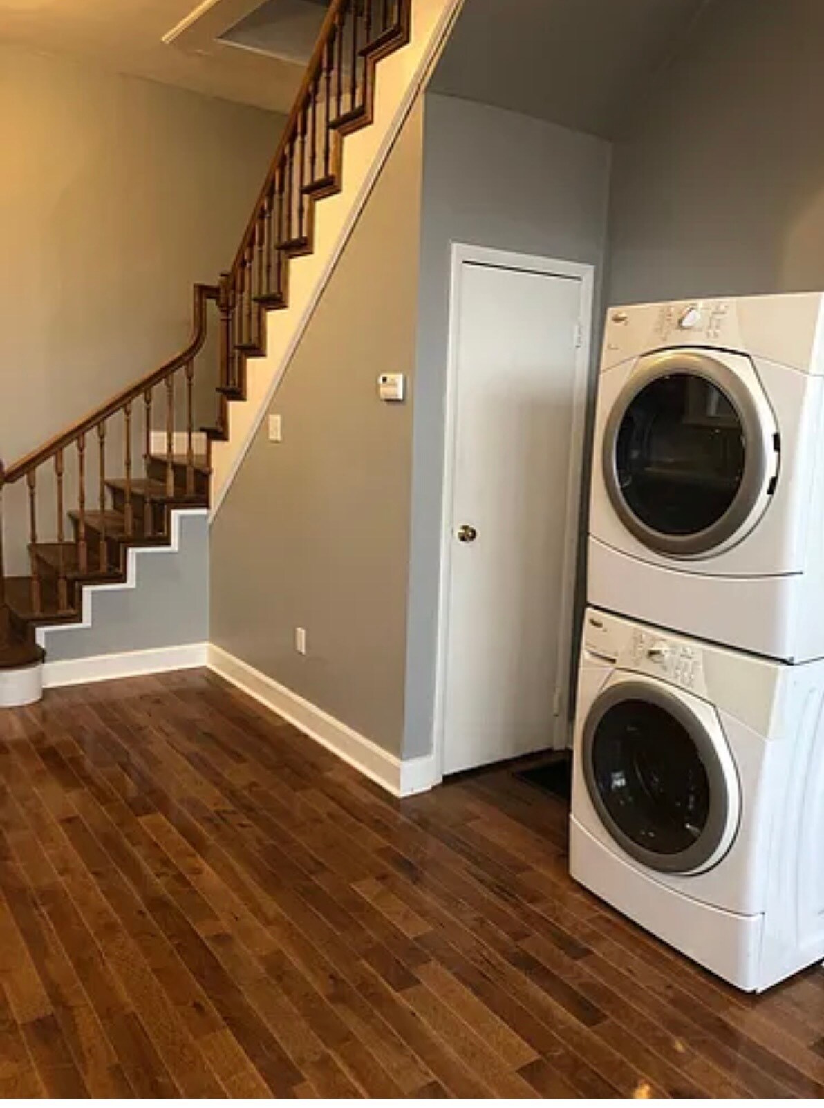 Building Photo - 2518 Poplar St