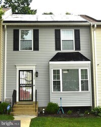 Building Photo - 1510 Karen Blvd