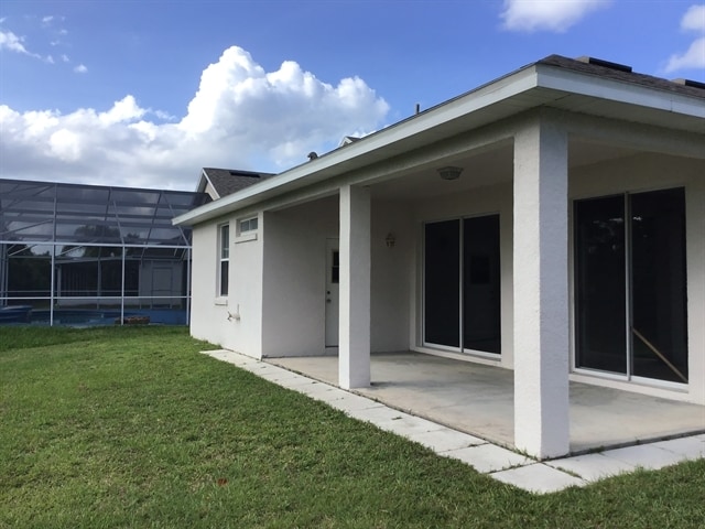 Building Photo - 922 Lake Biscayne Way